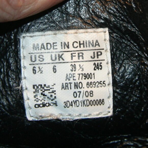 Vintage Yamamoto Sneakers - Picture 5 of 5